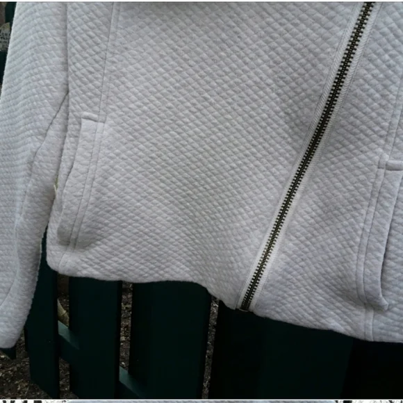 Cabi Ryder Asymmetrical Zip Quilted Moto Jacket - Picture 4 of 13